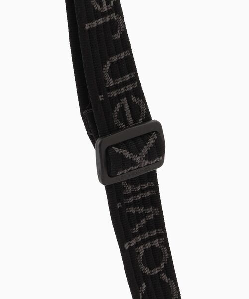 Calvin Klein（カルバン・クライン）の「フラップ カメラバッグ（ショルダーバッグ・メンズ・ブラック・FREE）」の5枚目の写真