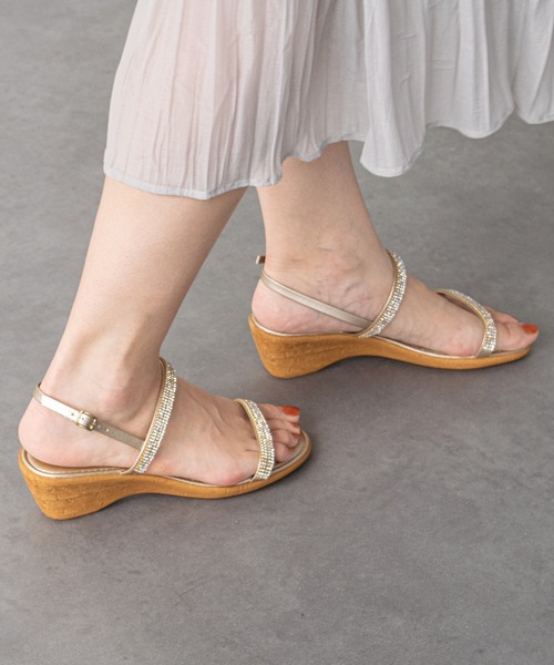 ITALIAN SHOEMAKERS(イタリアンシューメーカー)の「【ITALIAN SHOEMAKERS】ラインストーンダブルベルトサンダル(942111)(サンダル・レディース・ゴールド/シルバー・39/38/37/36/35)」の16枚目の写真
