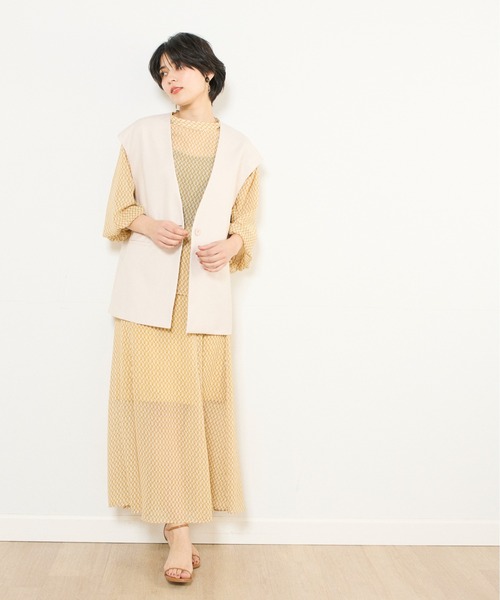INED CLARO(イネドクラロ)の「ジオメトリックプリントブラウス【セットアップ対応】(シャツ/ブラウス・レディース・グレー/ベージュ/グリーン・フリー)」の14枚目の写真