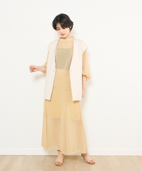 INED CLARO(イネドクラロ)の「ジオメトリックプリントブラウス【セットアップ対応】(シャツ/ブラウス・レディース・グレー/ベージュ/グリーン・フリー)」の15枚目の写真