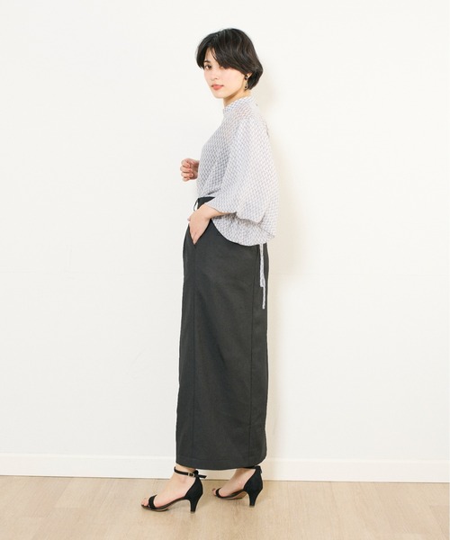 INED CLARO(イネドクラロ)の「ジオメトリックプリントブラウス【セットアップ対応】(シャツ/ブラウス・レディース・グレー/ベージュ/グリーン・フリー)」の8枚目の写真