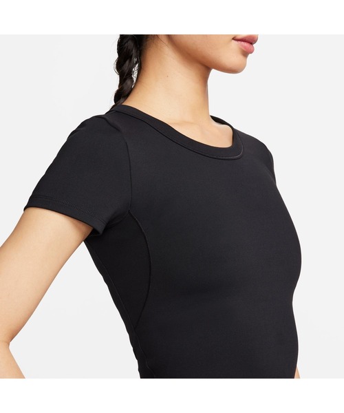 NIKE(ナイキ)の「ナイキ NIKE ナイキ ワン DF S/S タイト トップ(Tシャツ/カットソー・レディース・ラベンダー/ブラック・S/M/L/XL)」の7枚目の写真