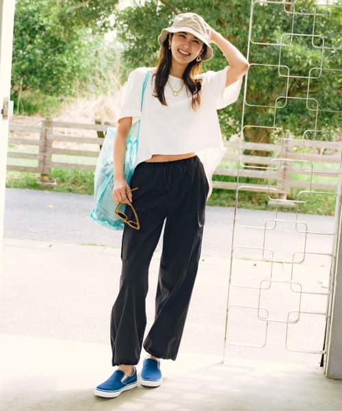 Ungrid（アングリッド）の「【ムラサキスポーツ限定】UNGRID/アングリッド 水陸両用 無地カッティングTシャツ/ラッシュガード   SS240801（Tシャツ/カットソー・レディース・ブラック/オフホワイト・M）」の4枚目の写真