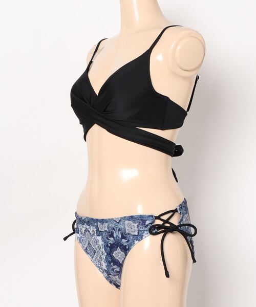 新品【San-ai Resort】ノンワイヤービキニ 7M ネイビー