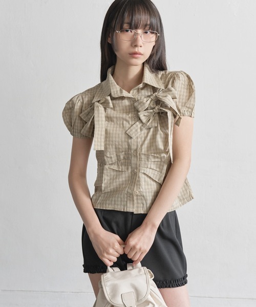 ショルダーパフサイドピンタックユニークリボンチェックブラウスシャツ UNE ORIGINAL]ショルダーパフサイドピンタックユニークリボン