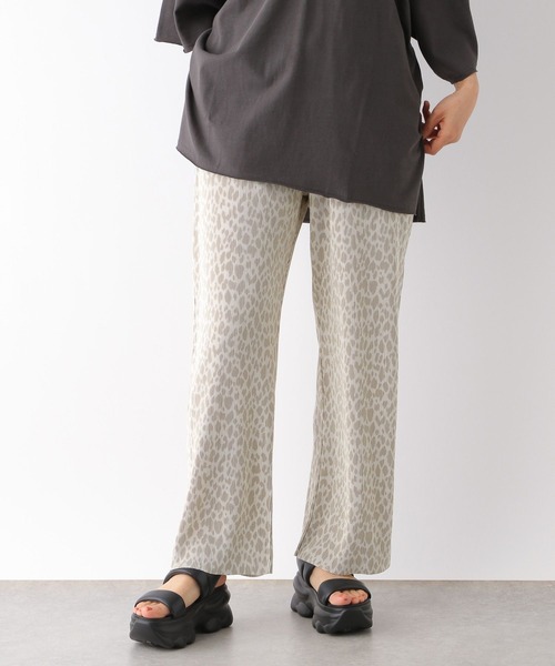 LEPSIM(レプシィム)の「柄プリーツイージーパンツ 124079(その他パンツ・レディース・チャコールグレー/アイボリー・FREE)」の21枚目の写真