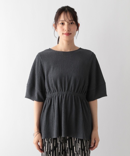 GLOBAL WORK(グローバルワーク)の「MATINEE LINE/シャーリングペプラム/124013(Tシャツ/カットソー・レディース・グレイッシュブルー/アイボリー/ブラック・MEDIUM/LARGE)」の16枚目の写真