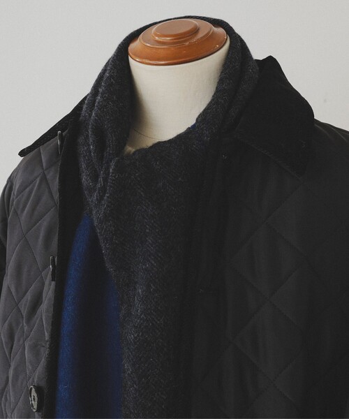 BEAMS（ビームス）の「ヘリンボーン リバーシブル マフラー（マフラー・メンズ・ネイビー/ブラック/チャコールグレー・ONE SIZE）」の7枚目の写真