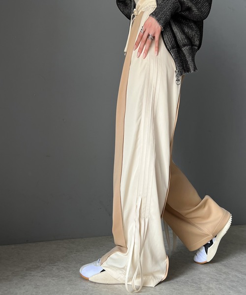 mily bilet（ミウィビレット）の「【mily bilet】ゆるっとキメて、ちゃんと可愛い。サイド リボン ２WAY 素材切り替え ワイド トラックパンツ（その他パンツ・レディース・ベージュ/ブラック/カーキ/チャコールグレー・LARGE/MEDIUM/SMALL/X-LARGE）」の7枚目の写真