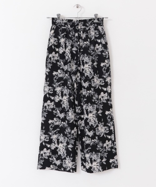 ITEMS URBANRESEARCH(アイテムズ アーバンリサーチ)の「プリントイージーワイドパンツ(その他パンツ・レディース・ブラック/キャメル・FREE)」の21枚目の写真