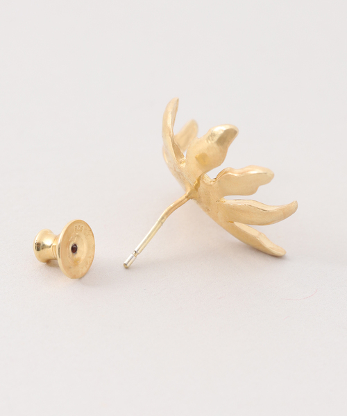 JOURNAL STANDARD(ジャーナルスタンダード)の「【MAISON DPULSE×TOLIGHT】 FLOWER*LEAF ピアス(ピアス(両耳用)・レディース・ゴールド・FREE)」の8枚目の写真