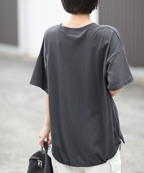 チェーンロゴ刺繍ロンT | Miiakiis Official Store