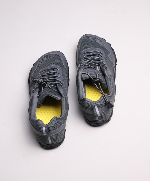 shoes365(シューズスリーシックスファイヴ)の「【shoes365】メッシュデザイン防滑アウトドアシューズ(その他シューズ・レディース・ダークグレー/ブラック・24.5cm/25.0cm/25.5cm/26.0cm/26.5cm/27.0cm)」の15枚目の写真