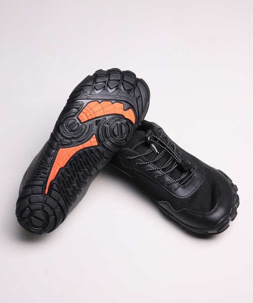 shoes365(シューズスリーシックスファイヴ)の「【shoes365】メッシュデザイン防滑アウトドアシューズ(その他シューズ・レディース・ダークグレー/ブラック・24.5cm/25.0cm/25.5cm/26.0cm/26.5cm/27.0cm)」の22枚目の写真