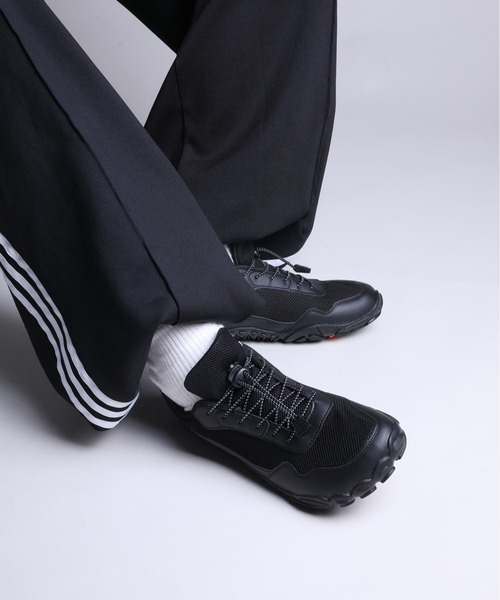 shoes365(シューズスリーシックスファイヴ)の「【shoes365】メッシュデザイン防滑アウトドアシューズ(その他シューズ・レディース・ダークグレー/ブラック・24.5cm/25.0cm/25.5cm/26.0cm/26.5cm/27.0cm)」の9枚目の写真