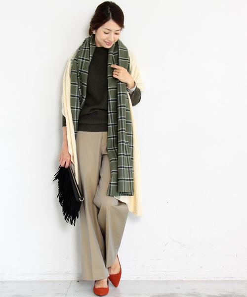 BEAUTY&YOUTH UNITED ARROWS（ビューティーアンドユースユナイテッドアローズ）の「BY∵ ウールカシミヤボトルネックニット◆（ニット/セーター・レディース・ホワイト/ブラック/グレー/オリーブ/ケリー・FREE）」の15枚目の写真