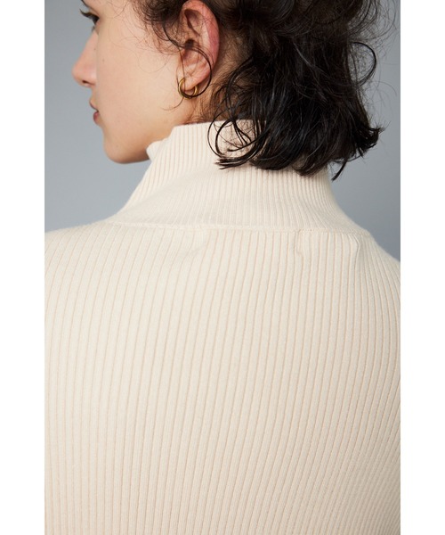 HeRIN.CYE（ヘリンドットサイ）の「Short docking knit tops　　ショートドッキングニットトップス（ニット/セーター・レディース・グレー/オフホワイト/ネイビー・FREE）」の15枚目の写真