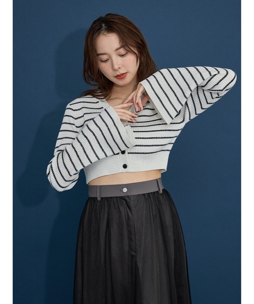 【セール】Vネックニットラメカーデ(ニット/セーター)|Stylevoice for xxx(スタイルヴォイスフォー) 【セール】Vネックニットラメカーデ(ニット/セーター)|Stylevoice for xxx(スタイルヴォイスフォー)