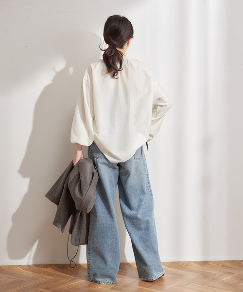 journal standard L'essage(ジャーナルスタンダードレサージュ)の「プリーツフリルブラウス(シャツ/ブラウス・レディース・ライトグレー/アイボリー/ブラック・FREE)」の17枚目の写真
