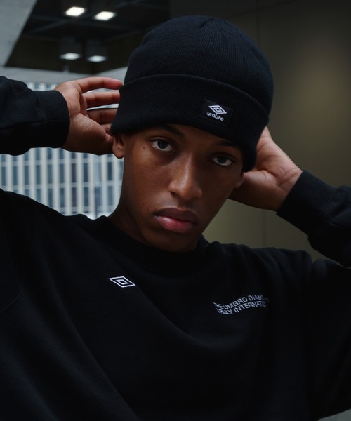 UMBRO（アンブロ）の「UMBRO/アンブロ 別注 UMBRO ワンポイントロゴビーニー/ニット帽(限定展開)（ニットキャップ/ビーニー・メンズ・ブラック/ネイビー/ライトグレー・ONE SIZE）」の18枚目の写真