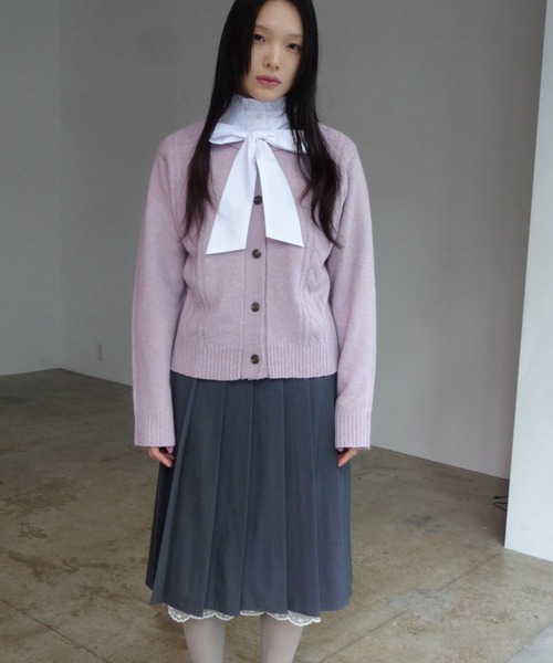 FEKETE（フェケテ）の「MIDI LACE PLEATS SKIRT / レースミディ