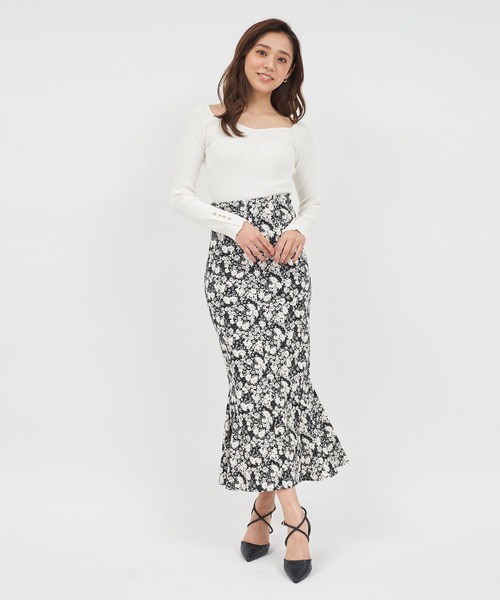 ROYAL PARTY（ロイヤルパーティー）の「ウォッシャブルオープンネック長袖ニットトップス（ニット/セーター・レディース・ブラック/マルチ/ボルドー/ブルー/オフホワイト・FREE）」の17枚目の写真