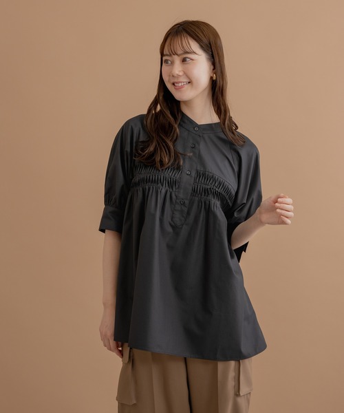 KATHARINE ROSS（キャサリンロス）の「【KATHARINE ROSS】【上品きれいめ/体型カバー】 ドミノプリーツブラウス（シャツ/ブラウス・レディース・ブラック/グレイッシュベージュ・MEDIUM）」の13枚目の写真