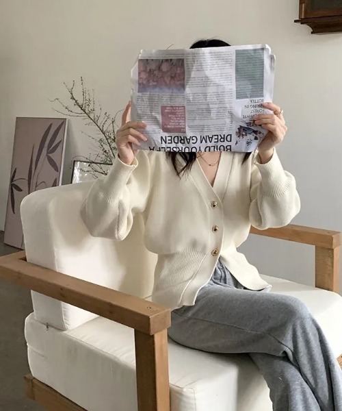 a lot of love(ア ロット オブ ラブ)の「3ボタンエレガントカーディガン(カーディガン/ボレロ・レディース・ブラック/オフホワイト・FREE)」の7枚目の写真