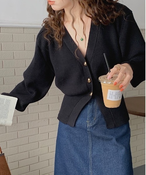 a lot of love(ア ロット オブ ラブ)の「3ボタンエレガントカーディガン(カーディガン/ボレロ・レディース・ブラック/オフホワイト・FREE)」の10枚目の写真