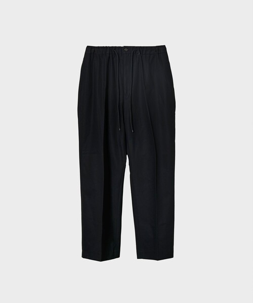 markaware(マーカウェア)の「【MARKAWARE/マーカウェア】FLAT TAPERED EASY TROUSERS(その他パンツ・メンズ・オフホワイト/ブラック/グレイッシュベージュ・2/3)」の3枚目の写真