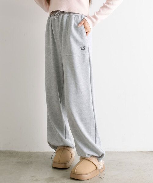 OLIVE des OLIVE(オリーブデオリーブ)の「裾ドロストスウェットパンツ(その他パンツ・レディース・オートミール/ピンク/トップグレー/スミクロ・FREE)」の21枚目の写真