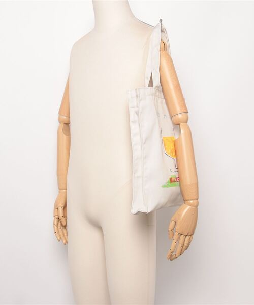 MILKFED.(ミルクフェド)の「MILKFED.xOMIYA ELLIE JUICE TOTE BAG(トートバッグ・レディース・ホワイト・ONE SIZE)」の11枚目の写真