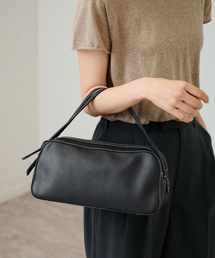 FRAMeWORK（フレームワーク）の「AVACATION/アヴァケーション TRAPEZE LEATHER（ハンドバッグ・レディース）」