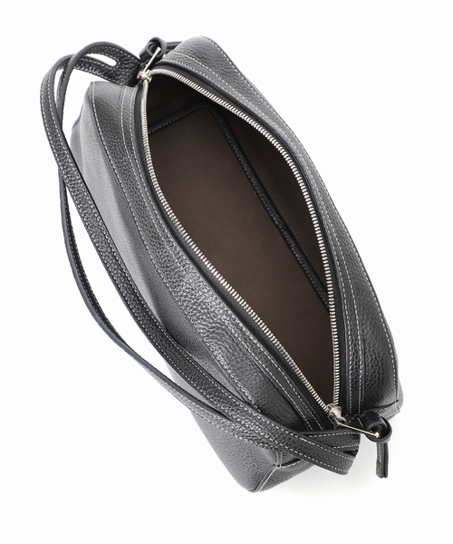 FRAMeWORK(フレームワーク)の「AVACATION/アヴァケーション TRAPEZE LEATHER(ハンドバッグ・レディース・ブラック・FREE)」の9枚目の写真