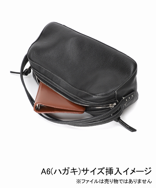 FRAMeWORK(フレームワーク)の「AVACATION/アヴァケーション TRAPEZE LEATHER(ハンドバッグ・レディース・ブラック・FREE)」の14枚目の写真