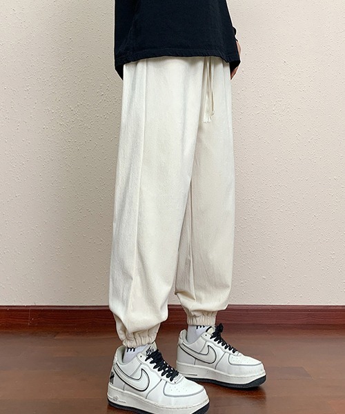 WARAIJOGO(ワライジョウゴ)の「【WARAIJOGO】無地コーデュロイジョガーパンツ(NEZ)(その他パンツ・メンズ・ブラック/ブラウン/ベージュ・FREE)」の6枚目の写真