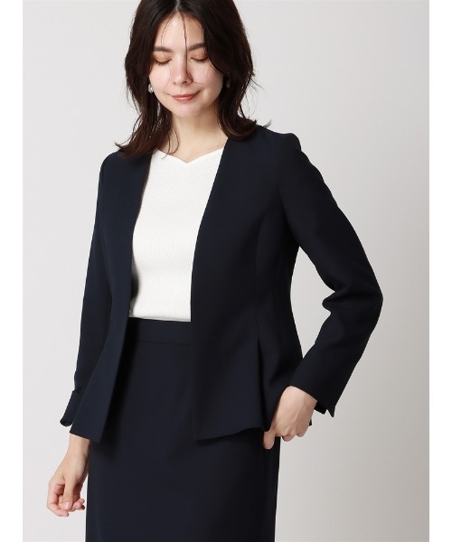 SUIT SQUARE（スーツスクエア）の「ハートネックリブニット 半袖 ハンドウォッシュ ドライレーヨン 無地（ニット/セーター・レディース・ベージュ/ホワイト/ブラウン・38(9号)）」の12枚目の写真