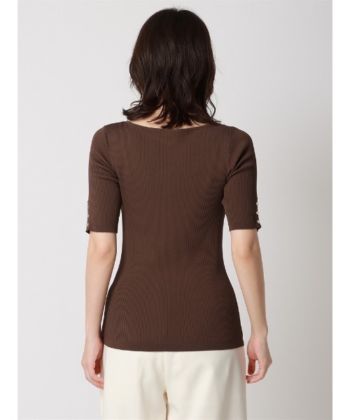 SUIT SQUARE（スーツスクエア）の「ハートネックリブニット 半袖 ハンドウォッシュ ドライレーヨン 無地（ニット/セーター・レディース・ベージュ/ホワイト/ブラウン・38(9号)）」の17枚目の写真