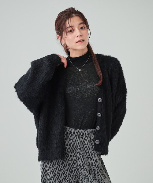 Cutie Blonde(キューティーブロンド)の「◆フェザー調ニットカーディガン(カーディガン/ボレロ・レディース・アイボリー/ブラック/ライトブルー・00)」の8枚目の写真