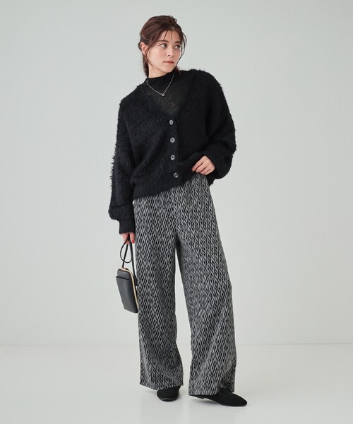 Cutie Blonde(キューティーブロンド)の「◆フェザー調ニットカーディガン(カーディガン/ボレロ・レディース・アイボリー/ブラック/ライトブルー・00)」の18枚目の写真