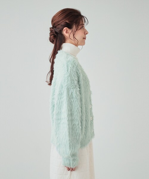 Cutie Blonde(キューティーブロンド)の「◆フェザー調ニットカーディガン(カーディガン/ボレロ・レディース・アイボリー/ブラック/ライトブルー・00)」の13枚目の写真