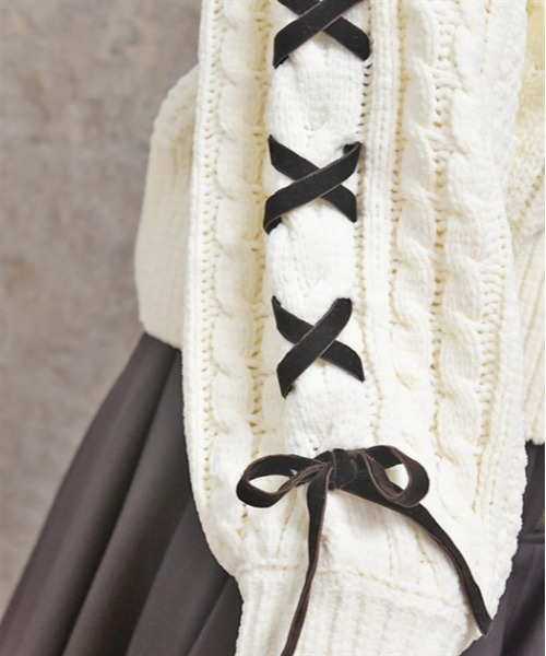 axes femme(アクシーズファム)の「編上モールヤーンニットカーディガン(カーディガン/ボレロ・レディース・キナリ/ミント/ワイン・FREE)」の8枚目の写真