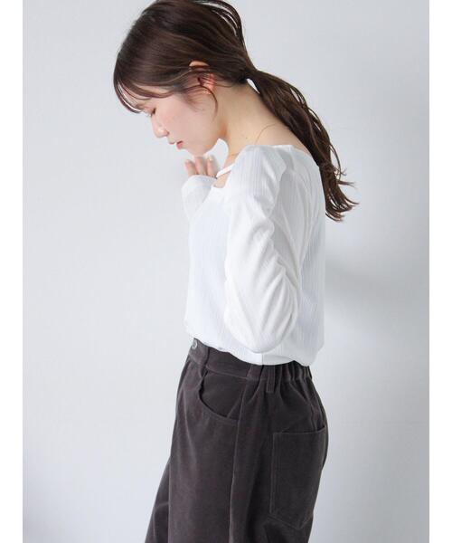 ehka sopo（エヘカソポ）の「ストラップスクエアネックカットソー（Tシャツ/カットソー・レディース・ブラック/キナリ/サックスブルー/グレー・F）」の14枚目の写真