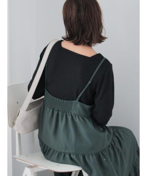 ehka sopo（エヘカソポ）の「ストラップスクエアネックカットソー（Tシャツ/カットソー・レディース・ブラック/キナリ/サックスブルー/グレー・F）」の21枚目の写真