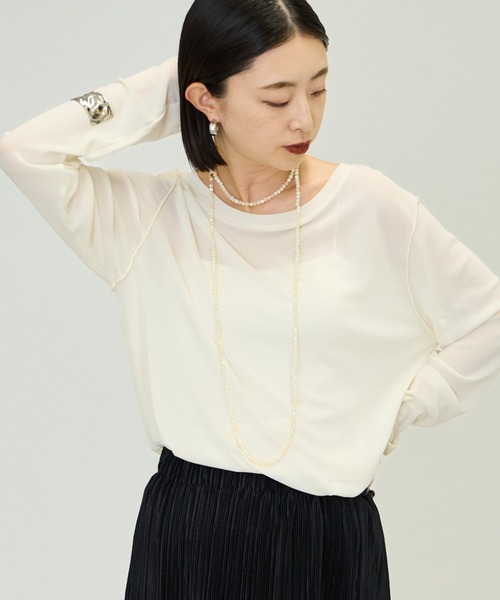 nenom（ネノム）の「[nenom/ネノム] とろみシアーカットソー【追加】（Tシャツ/カットソー・レディース・イエロー/チャコールグレー/グレー/オフホワイト/ブラウン/ベージュ/ピンク/サックスブルー・F）」の2枚目の写真