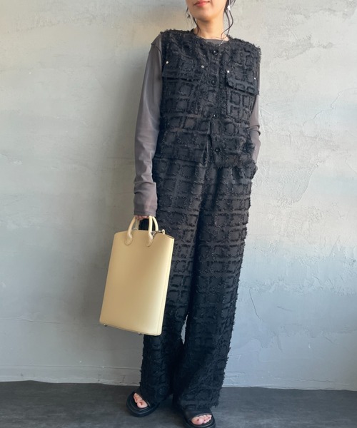 nenom（ネノム）の「[nenom/ネノム] とろみシアーカットソー【追加】（Tシャツ/カットソー・レディース・イエロー/チャコールグレー/グレー/オフホワイト/ブラウン/ベージュ/ピンク/サックスブルー・F）」の12枚目の写真