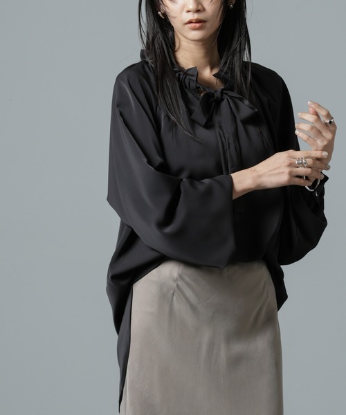 NANO universe（ナノユニバース）の「フリルカラーボータイブラウス（シャツ/ブラウス・レディース・ブラック/ライトベージュ/キャメル・FREE）」の19枚目の写真