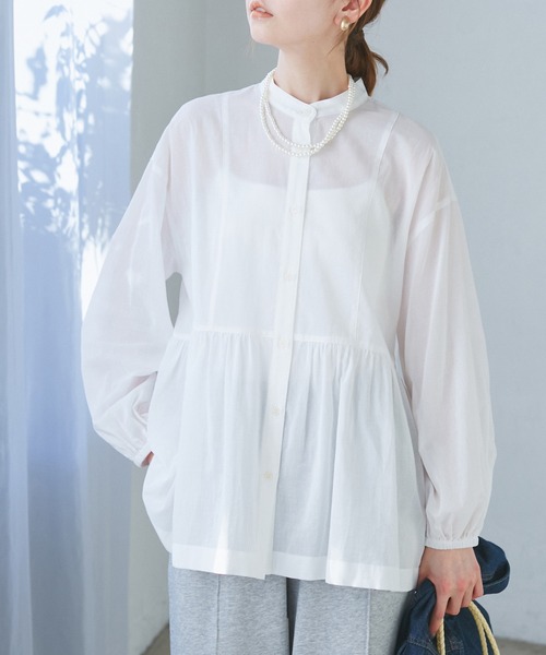 ROPE' PICNIC(ロペピクニック)の「【接触冷感・通気性】お着軽シャツシリーズ/綿ボイルペプラムシャツ(シャツ/ブラウス・レディース・オレンジ/イエロー/ブラウン/ライトグリーン/ピンク/サックスブルー/オフホワイト/ブルー・38/40/36)」の2枚目の写真