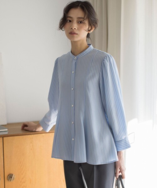 組曲(クミキョク)の「リヨセルシャーティングペプラム ブラウス(シャツ/ブラウス・レディース・ベージュ系1/サックスブルー系1/ネイビー系/アイボリー系・3/2)」の6枚目の写真