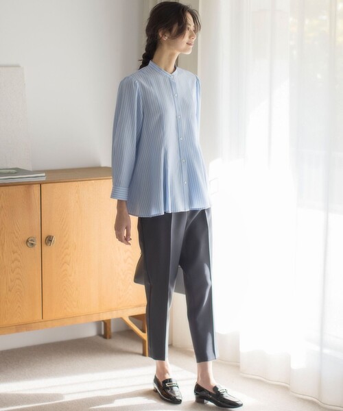 組曲(クミキョク)の「リヨセルシャーティングペプラム ブラウス(シャツ/ブラウス・レディース・ベージュ系1/サックスブルー系1/ネイビー系/アイボリー系・3/2)」の9枚目の写真